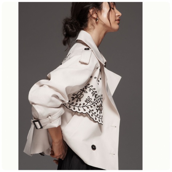 NWT Anthropologie Color: Eyelet Decor  Crop Trench Coat Jacket, size 1X - Picture 3 of 14